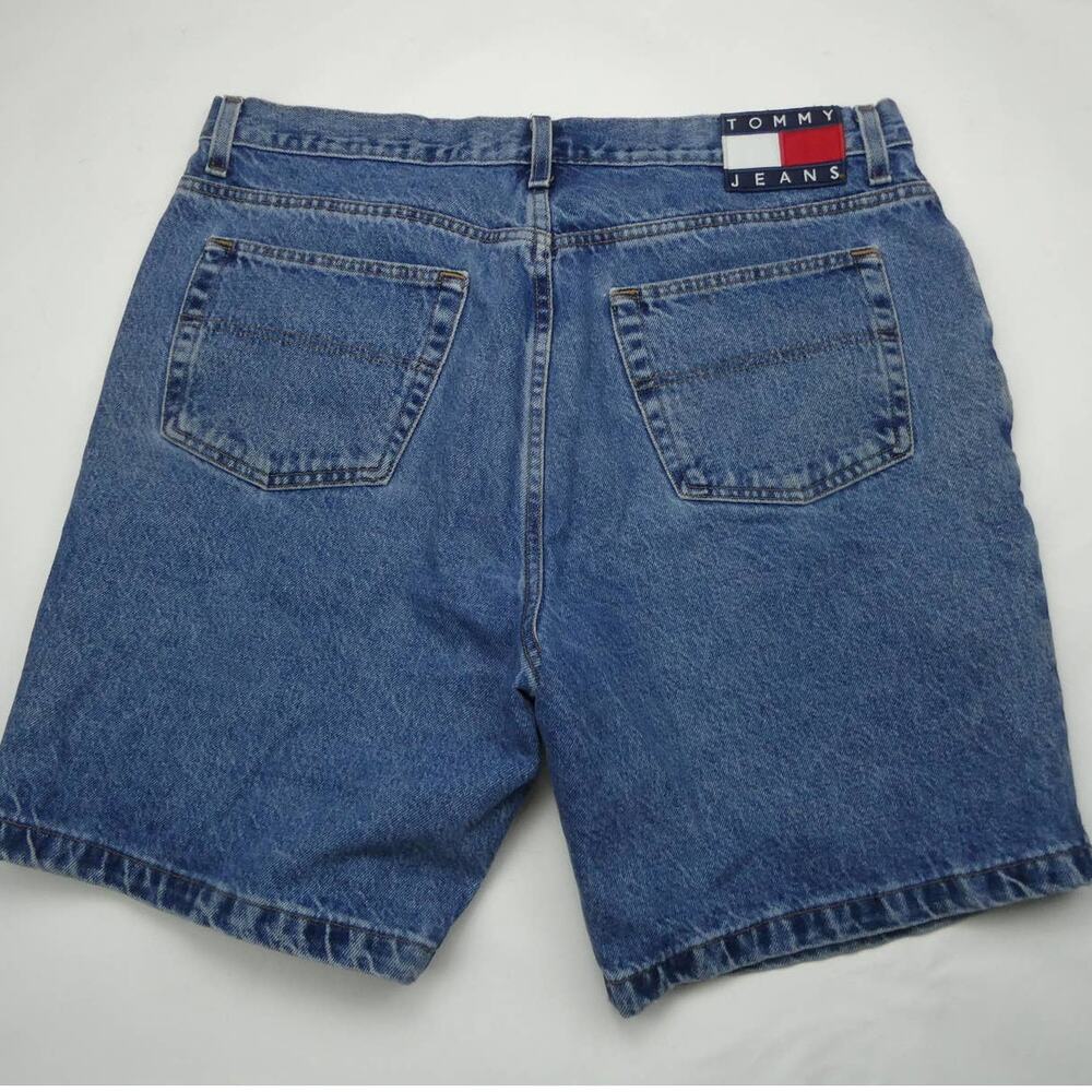 vintage 90s Tommy Hilfiger denim shorts, size: 38 - Picture 3 of 3